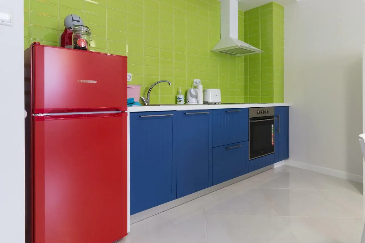 Pop Your Colors - Funky And Modern 1Bdr Apt By Flat Mаnager 플로브디프 0*,  불가리아